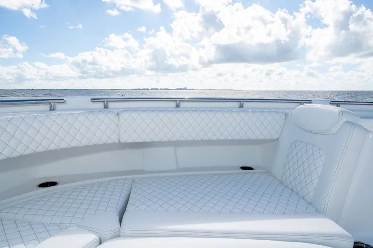 Slide: The Image of 2026 Hcb 48 Campeon - Image 27 - 27