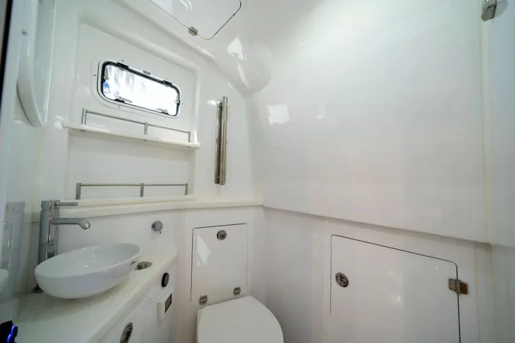 Slide: The Image of 2026 Hcb 48 Campeon - Image 35 - 35