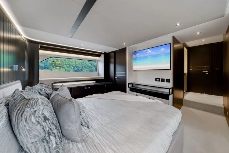 Slide: The Image of 2026 Sunseeker Manhattan 68 (2025) - Image 42 - 42