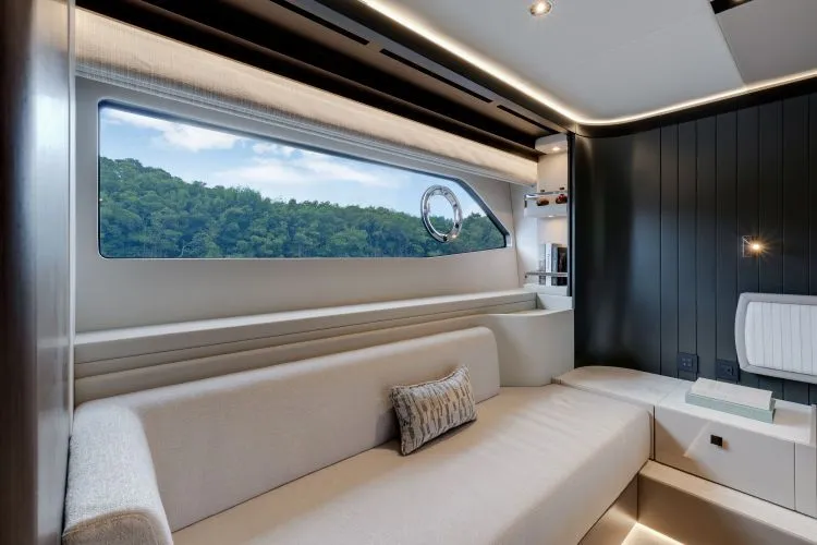 Slide: The Image of 2026 Sunseeker Manhattan 68 (2025) - Image 43 - 43