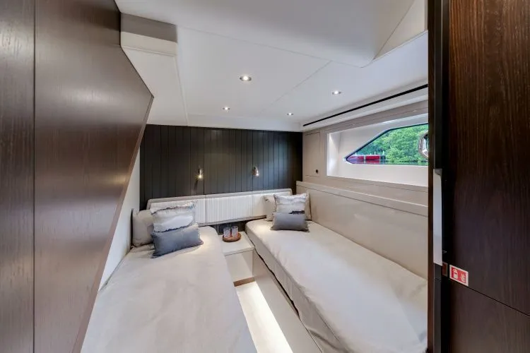 Slide: The Image of 2026 Sunseeker Manhattan 68 (2025) - Image 49 - 49