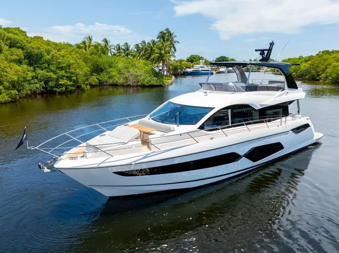 Slide: The Image of 2026 Sunseeker Manhattan 68 (2025) - Image 8 - 8