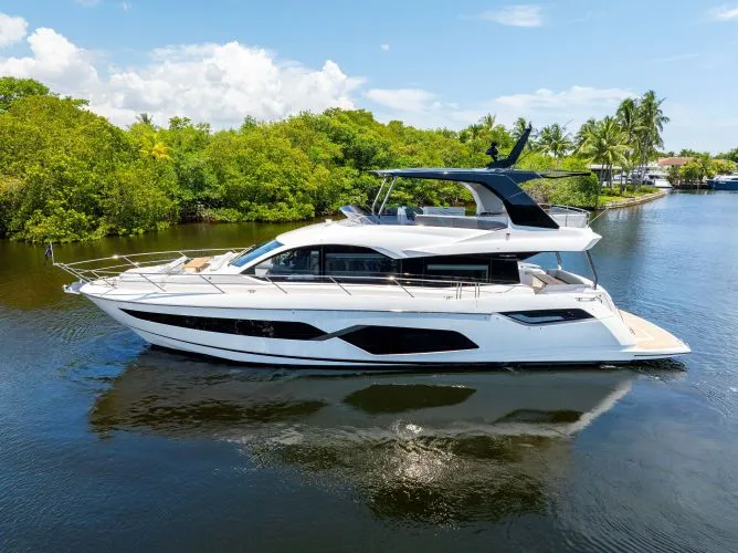 Slide: The Image of 2026 Sunseeker Manhattan 68 (2025) - Image 9 - 9