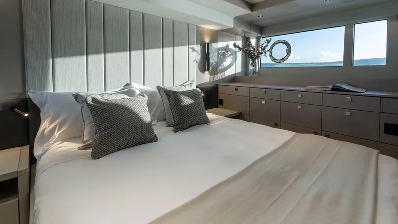 Slide: The Image of 2027 Sunseeker Manhattan 56 - Image 15 - 15