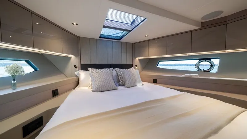 Slide: The Image of 2027 Sunseeker Manhattan 56 - Image 20 - 20