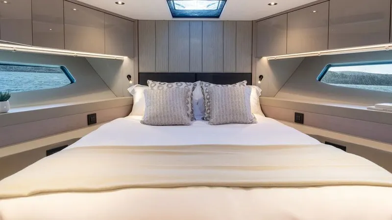 Slide: The Image of 2027 Sunseeker Manhattan 56 - Image 21 - 21