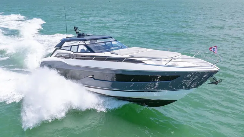 The Image of 2023 Sunseeker Superhawk 55 - Image 1 - 1