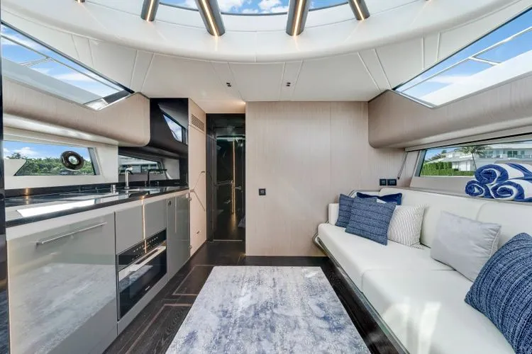 Slide: The Image of 2023 Sunseeker Superhawk 55 - Image 26 - 26