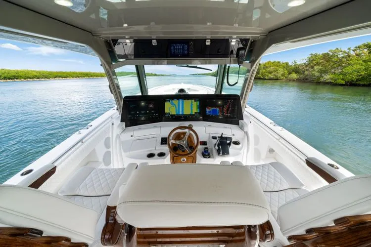 Slide: The Image of 2026 Hcb 53 Suenos Rxv - Image 31 - 31