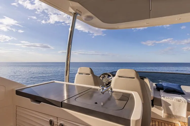 Slide: The Image of 2027 Absolute 60 Fly - Image 15 - 15