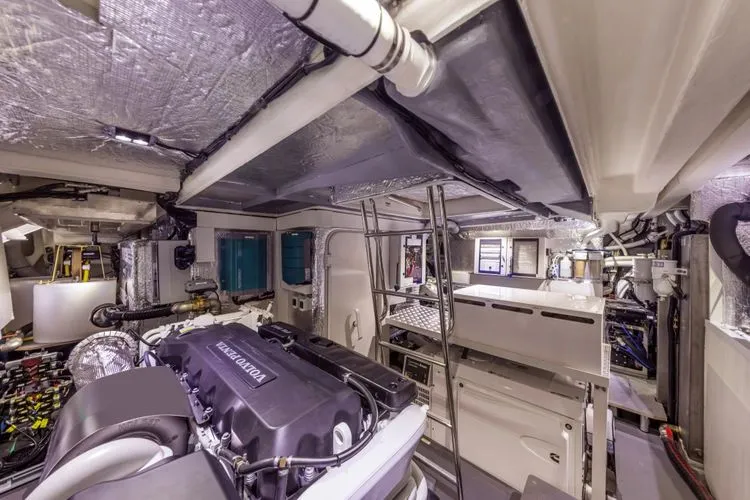 Slide: The Image of 2027 Absolute 60 Fly - Image 36 - 36