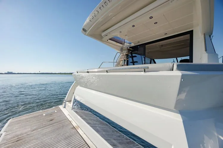 Slide: The Image of 2024 Prestige 460 - Image 15 - 15