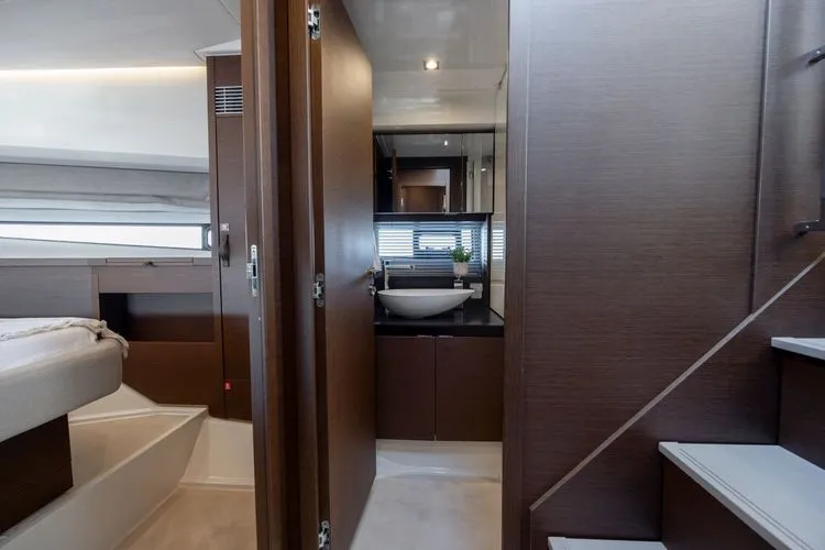 Slide: The Image of 2024 Prestige 460 - Image 38 - 38