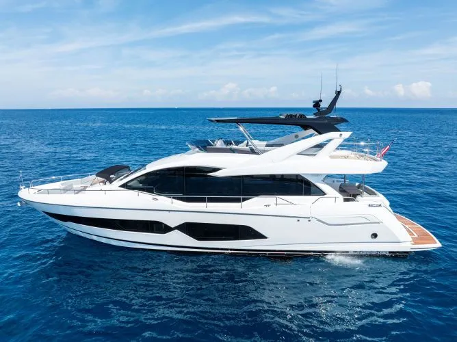 Slide: The Image of 2026 Sunseeker 76 Yacht - Image 4 - 4