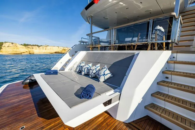 Slide: The Image of 2027 Sunseeker 100 Yacht - Image 11 - 11