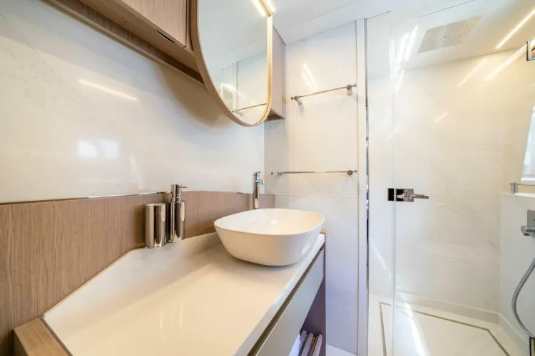 Slide: The Image of 2027 Sunseeker 100 Yacht - Image 36 - 36