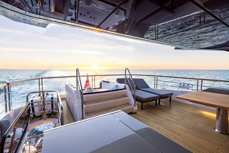 Slide: The Image of 2027 Sunseeker 100 Yacht - Image 45 - 45