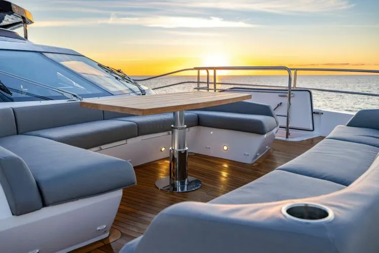 Slide: The Image of 2027 Sunseeker 100 Yacht - Image 46 - 46