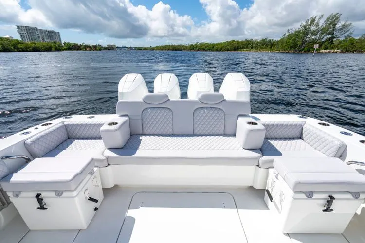 Slide: The Image of 2026 Hcb 42 Lujo - Image 10 - 10