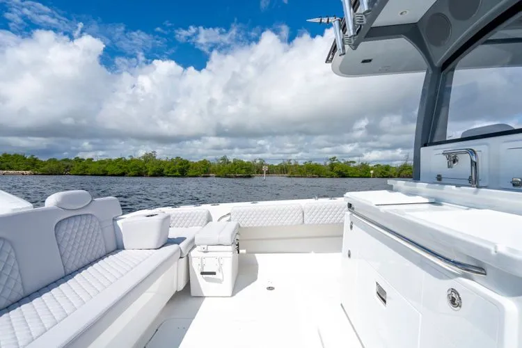 Slide: The Image of 2026 Hcb 42 Lujo - Image 14 - 14