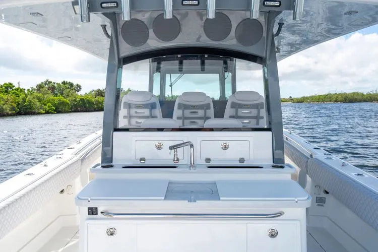 Slide: The Image of 2026 Hcb 42 Lujo - Image 18 - 18