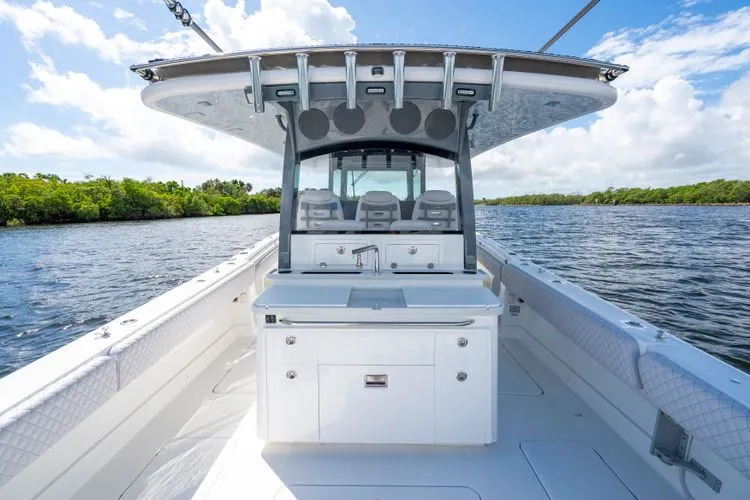 Slide: The Image of 2026 Hcb 42 Lujo - Image 20 - 20