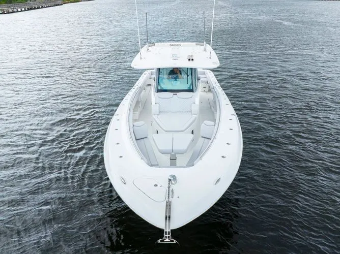 Slide: The Image of 2026 Hcb 42 Lujo - Image 38 - 38