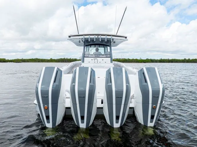 Slide: The Image of 2026 Hcb 42 Lujo - Image 8 - 8