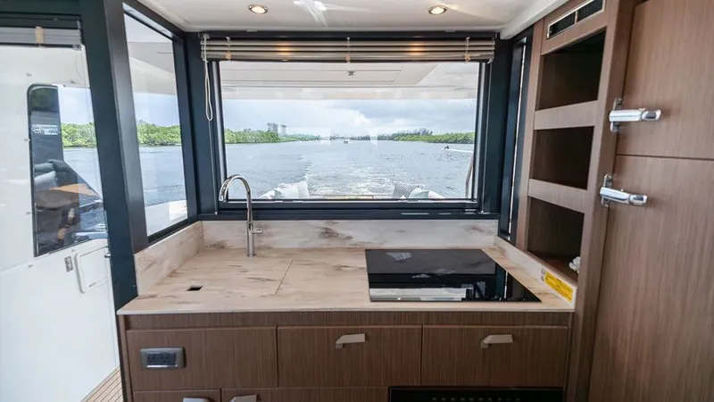 Slide: The Image of 2025 Prestige F4.9 - Image 22 - 22