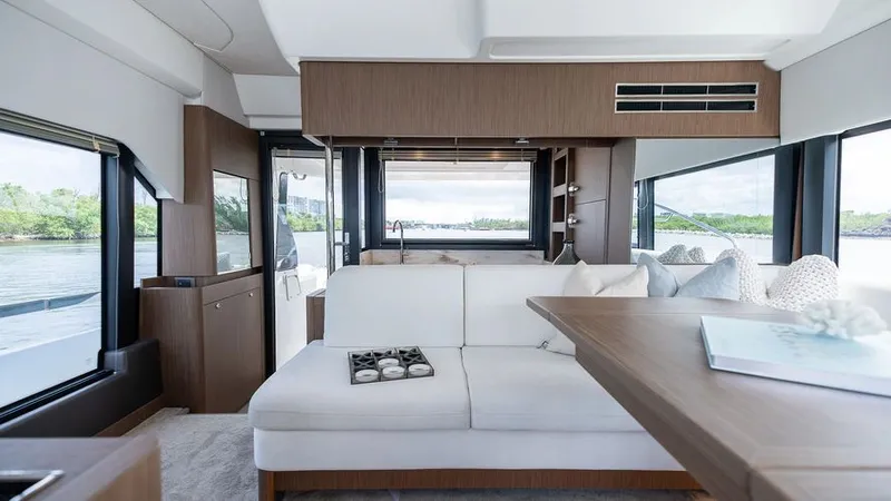 Slide: The Image of 2025 Prestige F4.9 - Image 37 - 37