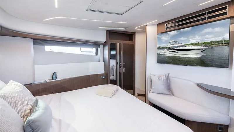 Slide: The Image of 2025 Prestige F4.9 - Image 40 - 40