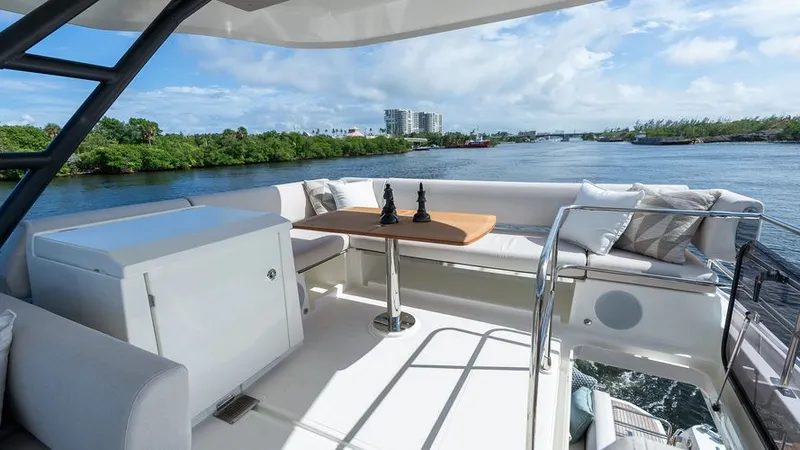 Slide: The Image of 2025 Prestige F4.9 - Image 52 - 52