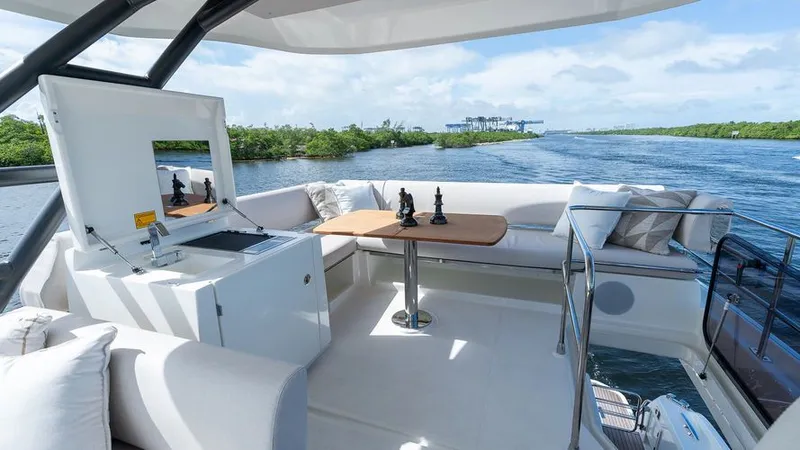 Slide: The Image of 2025 Prestige F4.9 - Image 54 - 54