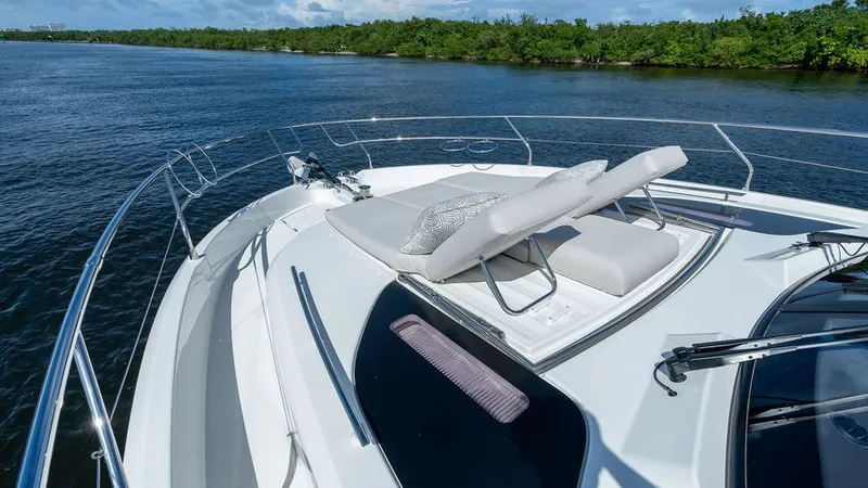 Slide: The Image of 2025 Prestige F4.9 - Image 63 - 63