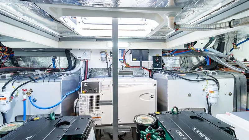 Slide: The Image of 2025 Prestige F4.9 - Image 66 - 66