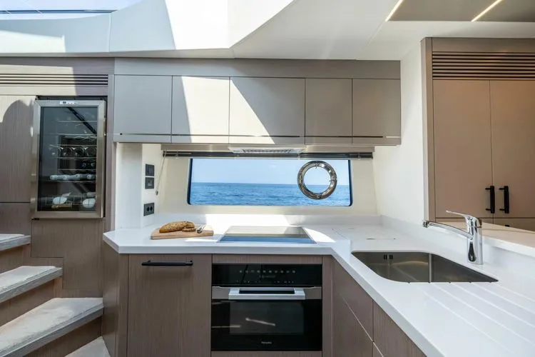 Slide: The Image of 2026 Sunseeker 75 Sport Yacht - Image 14 - 14