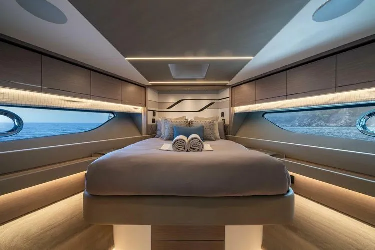 Slide: The Image of 2026 Sunseeker 75 Sport Yacht - Image 25 - 25