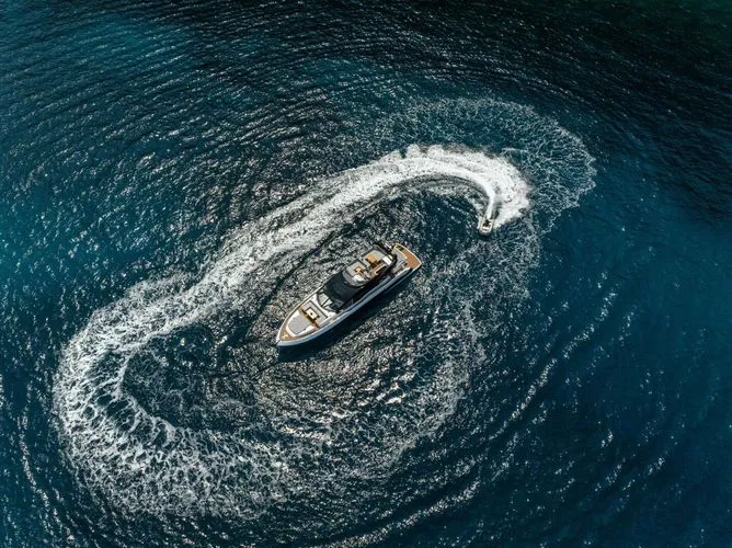 Slide: The Image of 2026 Sunseeker 75 Sport Yacht - Image 6 - 6