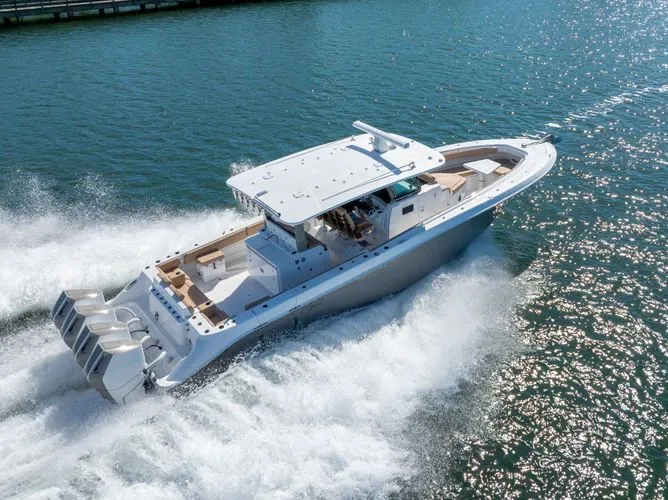 Slide: The Image of 2026 Hcb 42 Lujo - Image 2 - 2