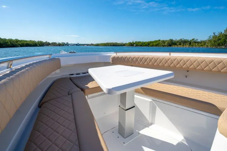 Slide: The Image of 2026 Hcb 42 Lujo - Image 30 - 30