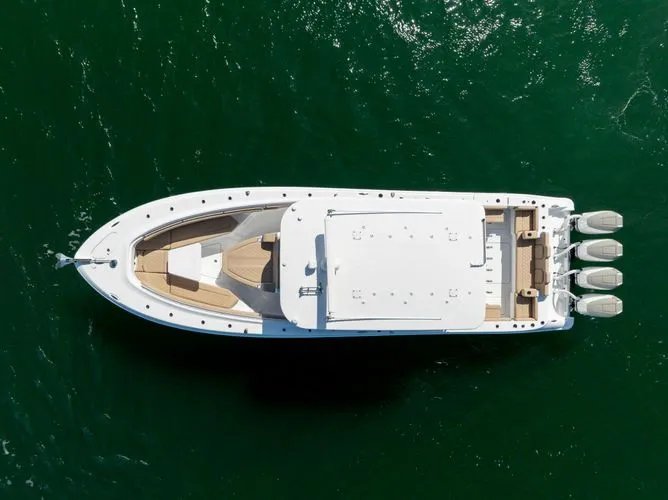 Slide: The Image of 2026 Hcb 42 Lujo - Image 35 - 35