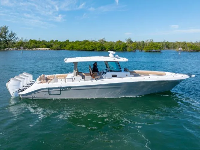 Slide: The Image of 2026 Hcb 42 Lujo - Image 4 - 4