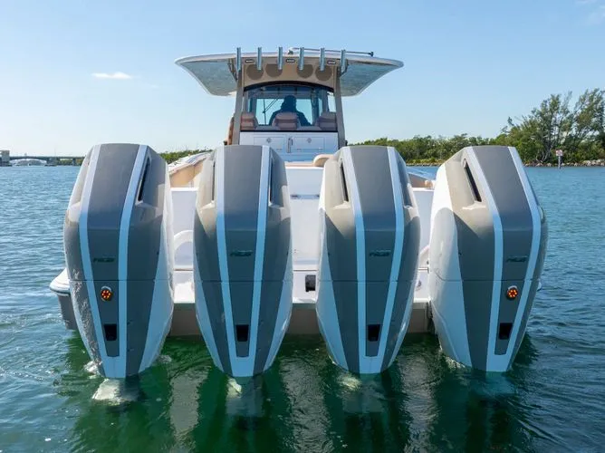 Slide: The Image of 2026 Hcb 42 Lujo - Image 8 - 8