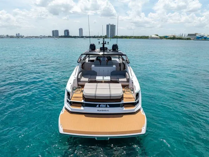 Slide: The Image of 2024 Sunseeker 55 - Image 10 - 10