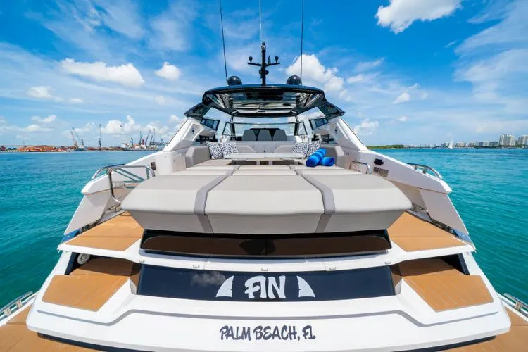 Slide: The Image of 2024 Sunseeker 55 - Image 24 - 24