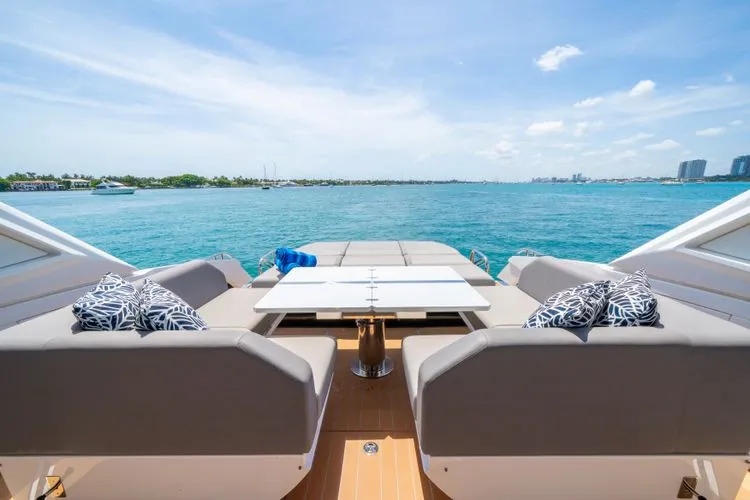 Slide: The Image of 2024 Sunseeker 55 - Image 26 - 26