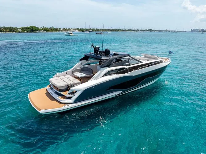 Slide: The Image of 2024 Sunseeker 55 - Image 7 - 7