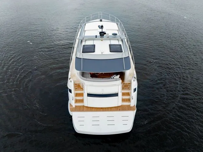 Slide: The Image of 2026 Riviera 4600 Sports Yacht - Image 11 - 11