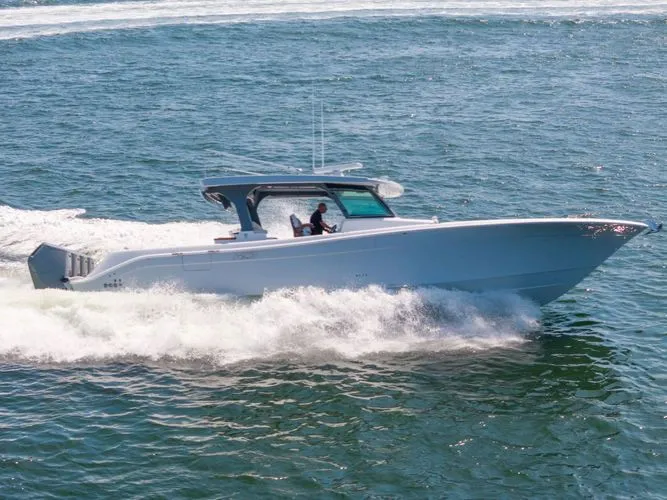 The Image of 2026 Hcb 48 Campeon - Image 1 - 1