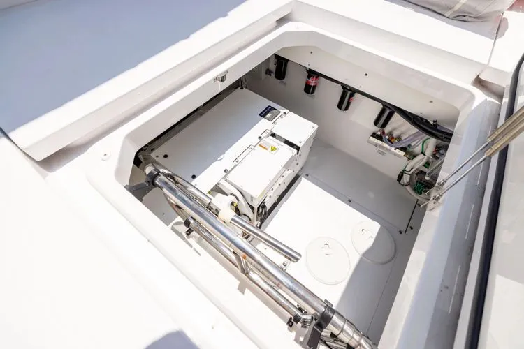 Slide: The Image of 2026 Hcb 48 Campeon - Image 13 - 13